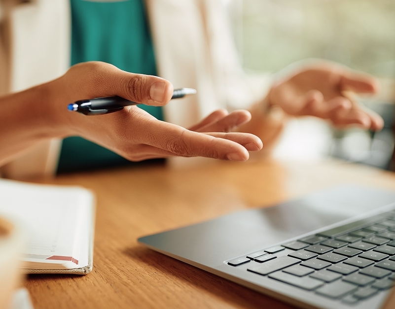 Tasks Healthcare Providers Should Outsource to a Virtual Assistant